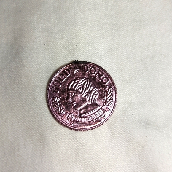 Plastic Coins, Gold Green Pink Party Decorations Favors Qty 127 coins - Picture 5 of 5